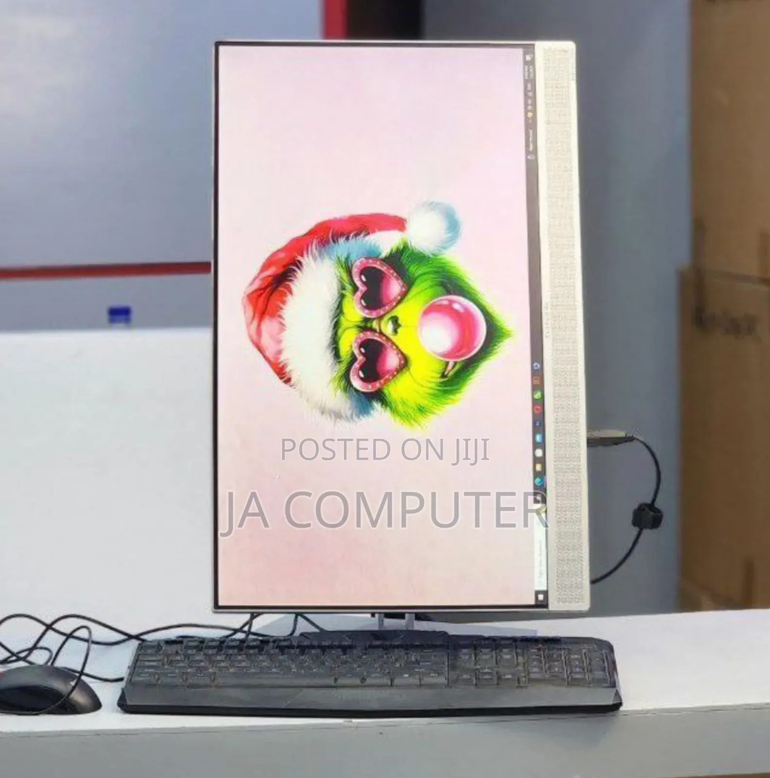 New HP 200 G4 All-in-One 8GB Intel Core I7 SSHD (Hybrid) 1T