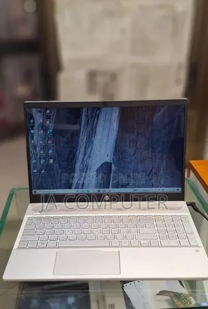 New Laptop HP Pavilion 15 16GB AMD Ryzen 5 SSD 256GB