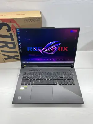 Photo - New Laptop Asus ROG Strix G17 16GB AMD Ryzen 9 SSD 1T