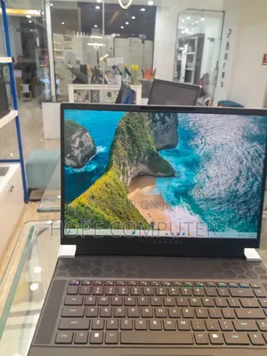 New Laptop Alienware M17x R2 32GB Intel Core Ultra 9 SSD 2T