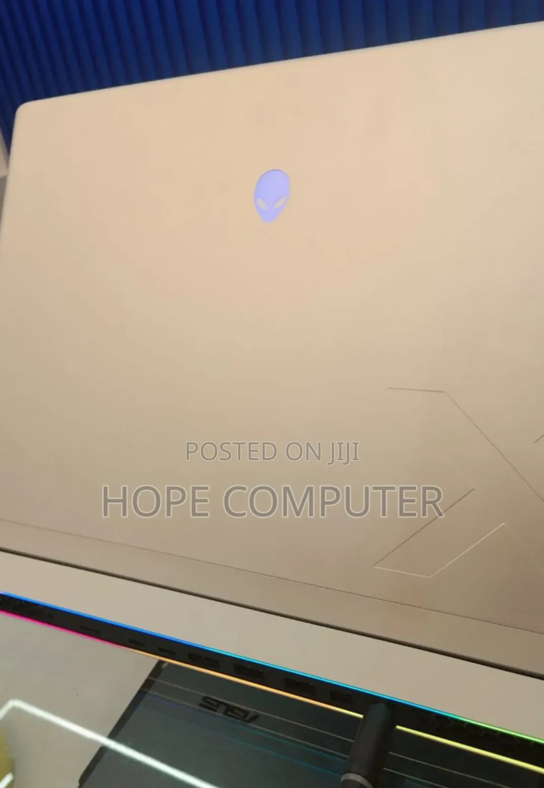 New Laptop Alienware M17x R2 32GB Intel Core Ultra 9 SSD 2T