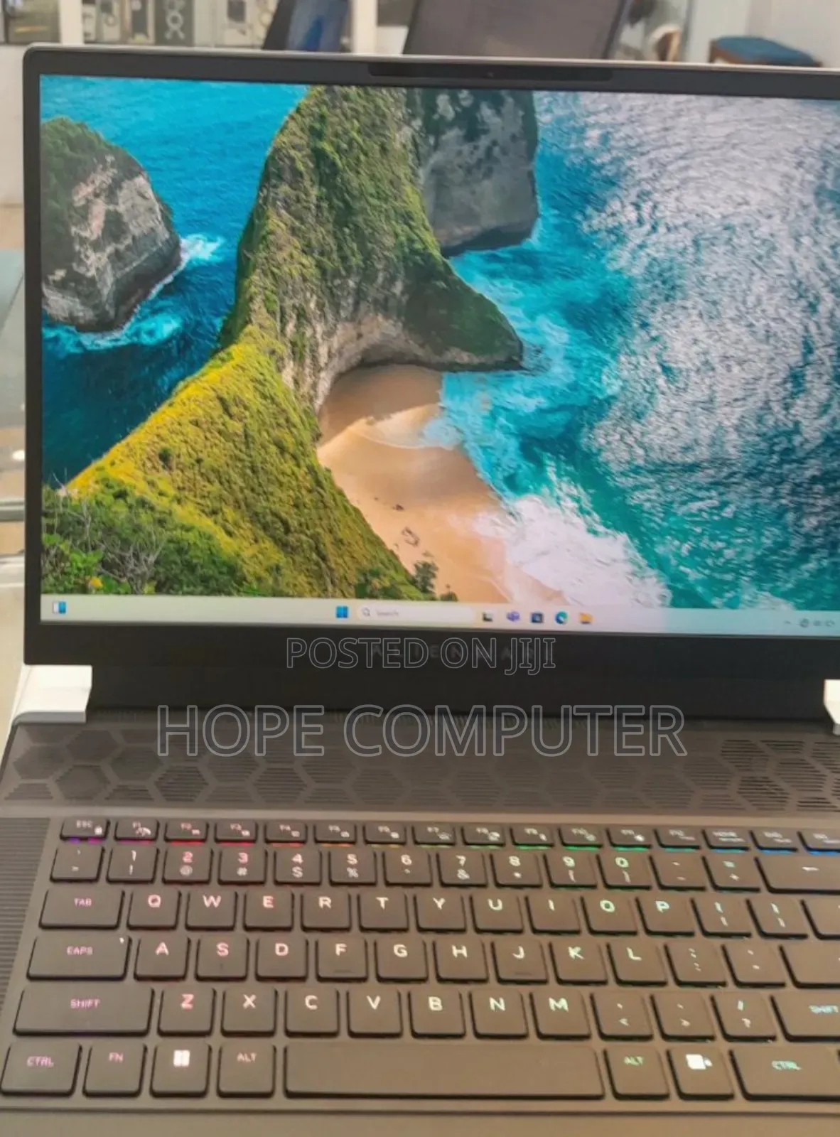New Laptop Alienware M17x R2 32GB Intel Core Ultra 9 SSD 2T