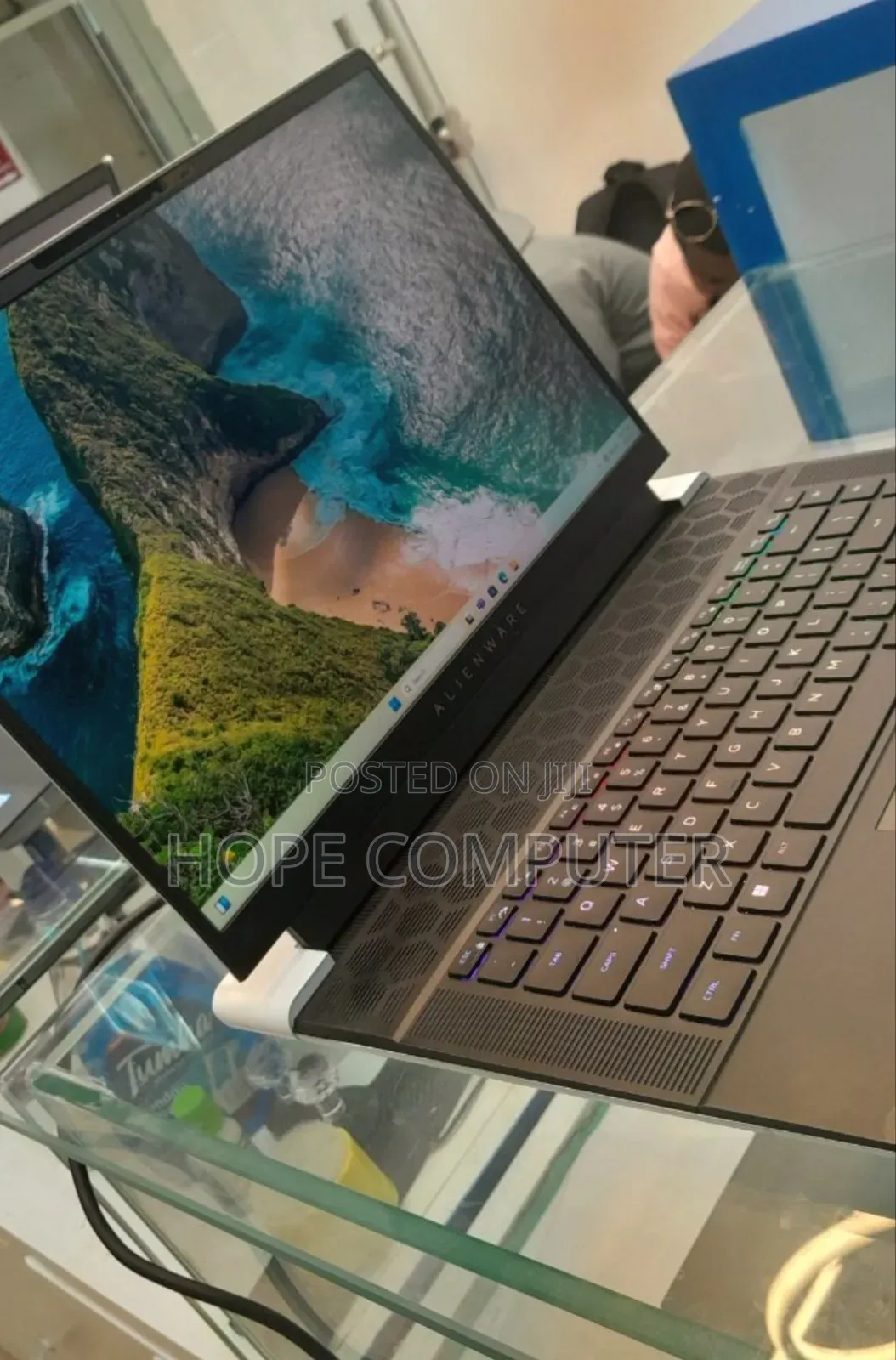 New Laptop Alienware M17x R2 32GB Intel Core Ultra 9 SSD 2T