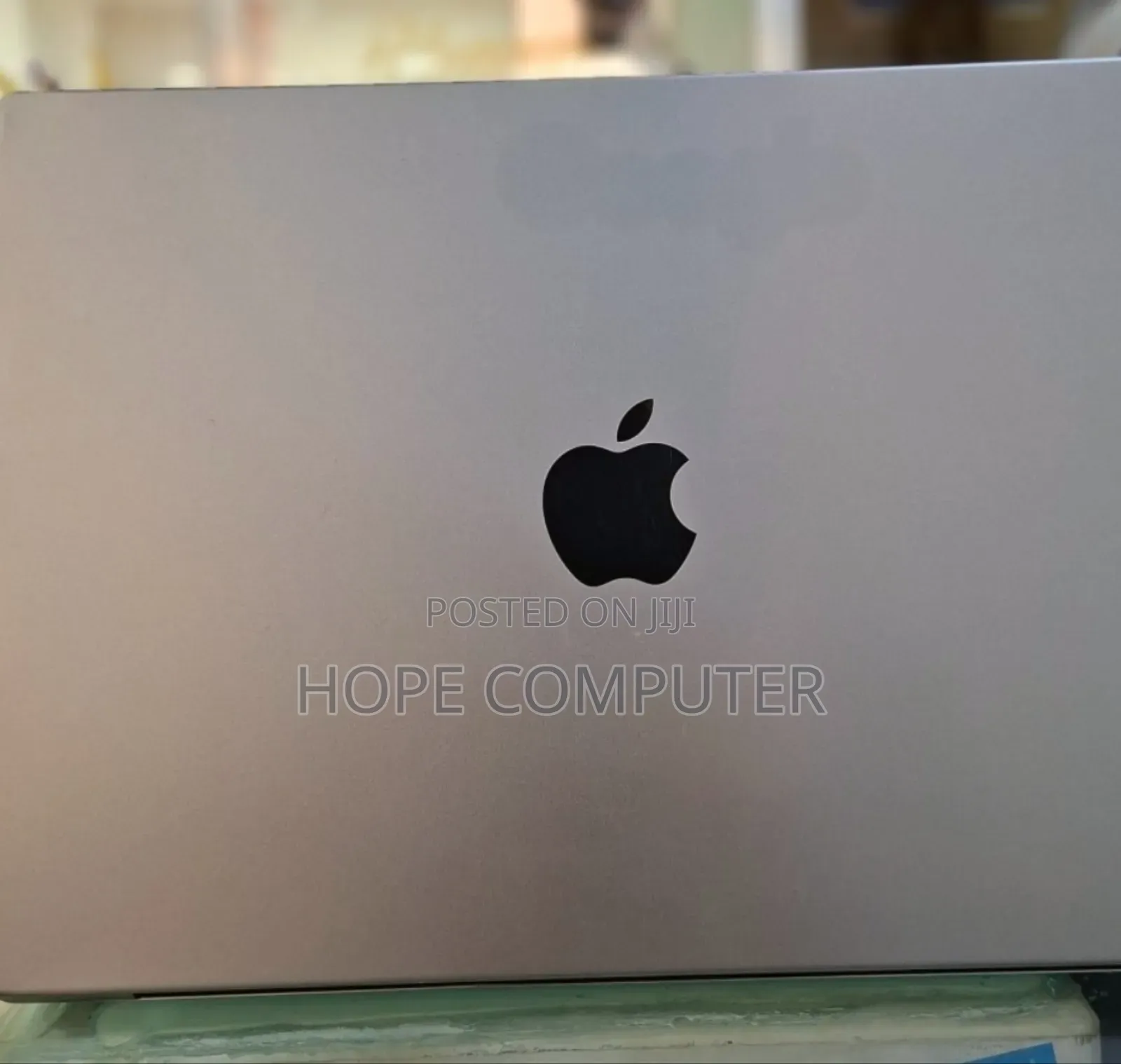 New Laptop Apple MacBook Pro M1 16GB Apple M1 Pro SSD 512GB