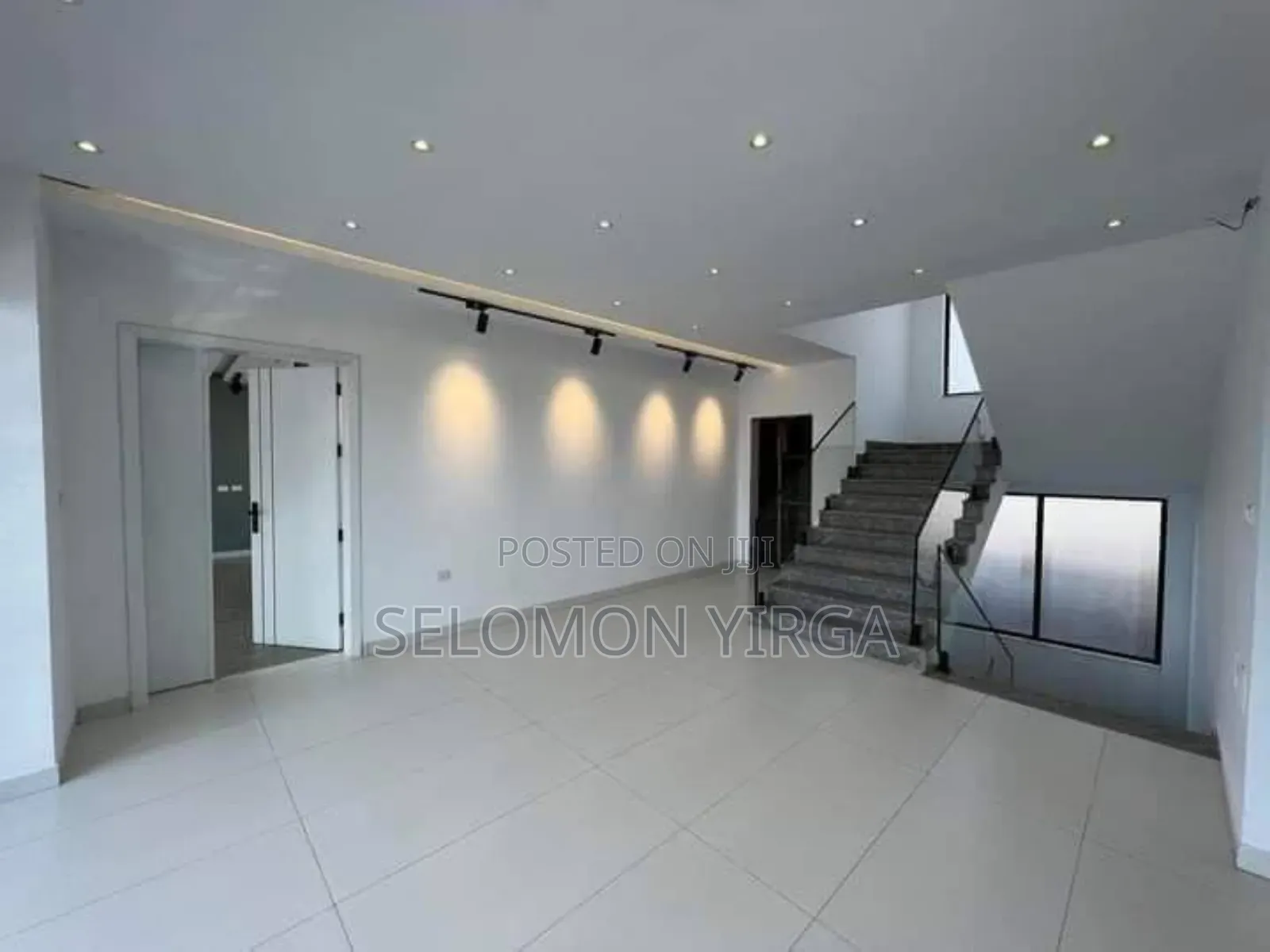 8bdrm Farm House in Adis Ababa, Yeka for sale