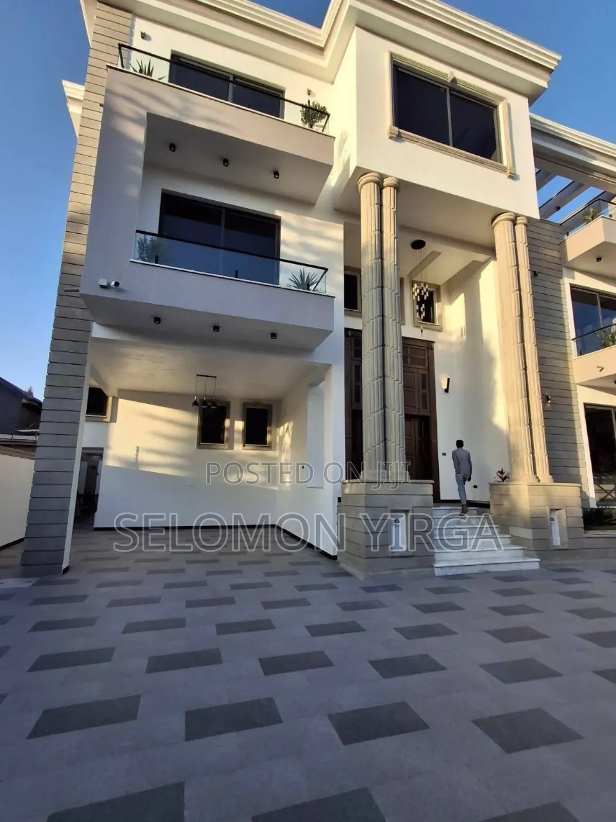 8bdrm Farm House in Adis Ababa, Yeka for sale