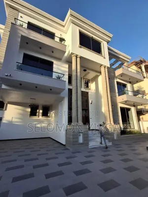 8bdrm Farm House in Adis Ababa, Yeka for sale