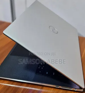 New Laptop Dell XPS 15 32GB Intel Core I7 SSD 512GB