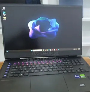 New Laptop HP Omen 17 32GB Intel Core I9 SSD 2T