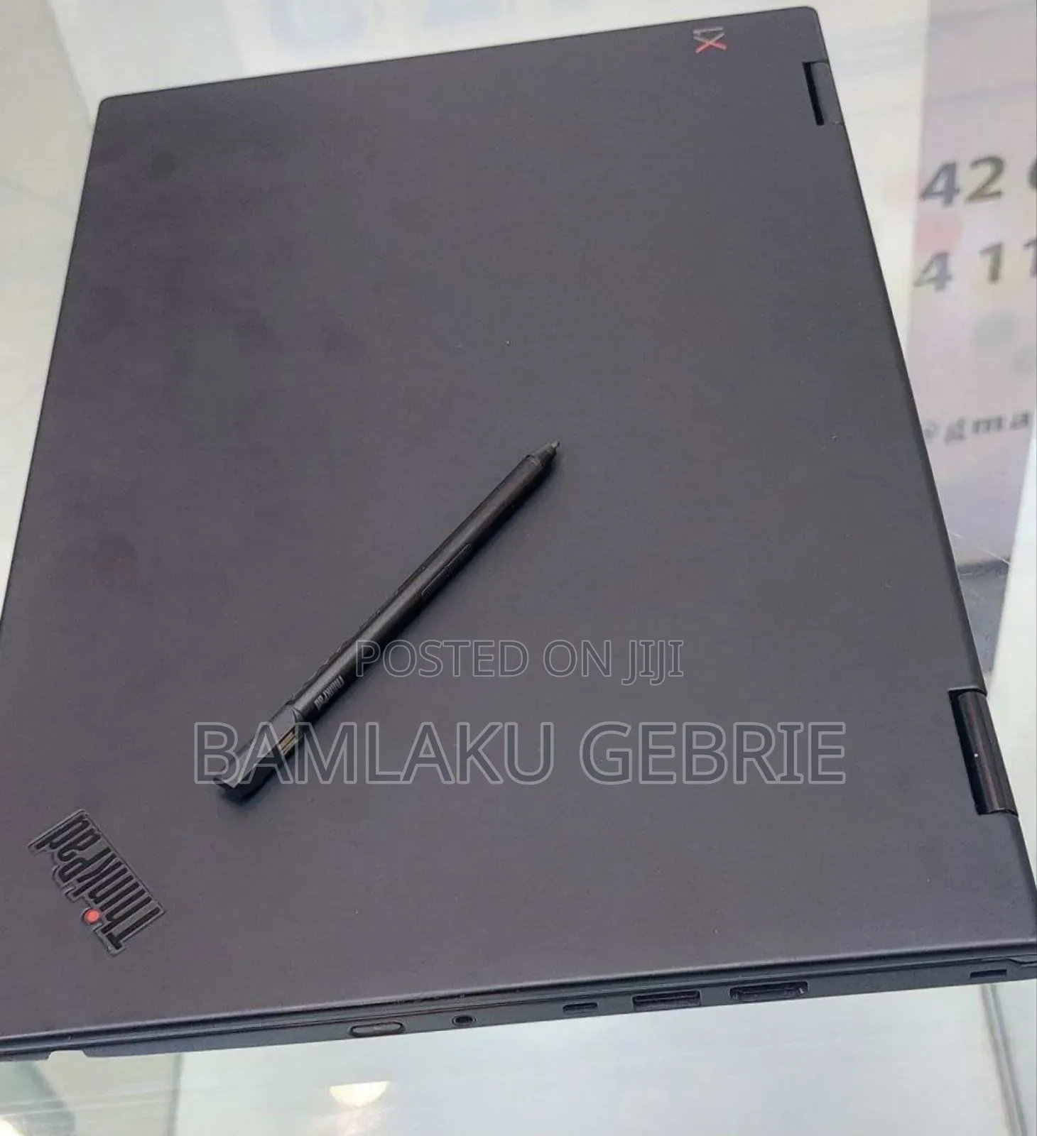 New Laptop Lenovo Yoga 700 8GB Intel SSD 512GB