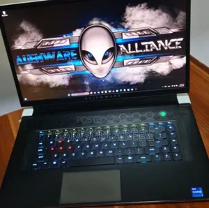 New Laptop Alienware M17x R2 16GB Intel Core I7 SSD 512GB