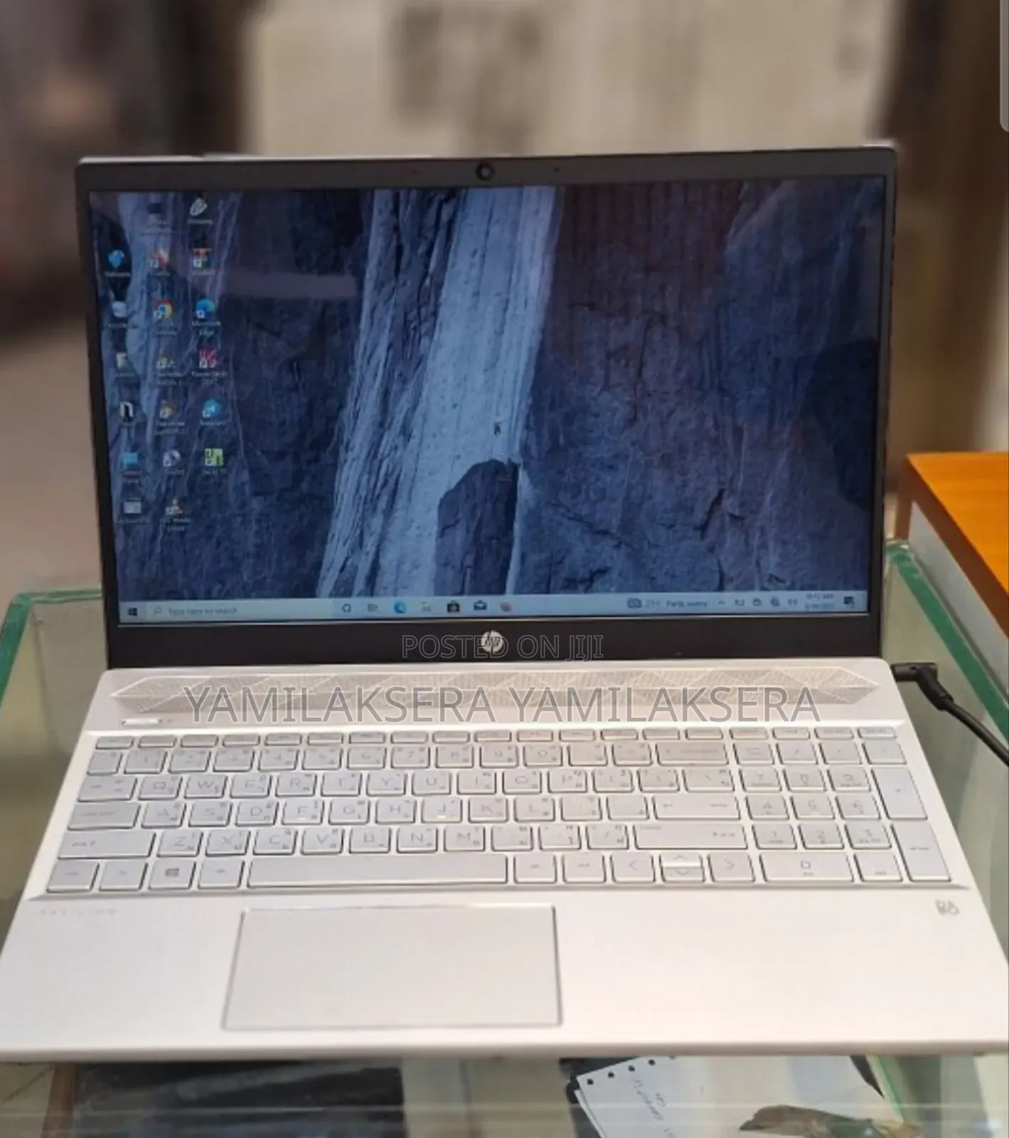 Laptop HP Pavilion 15 8GB AMD Ryzen 5 SSD 256GB