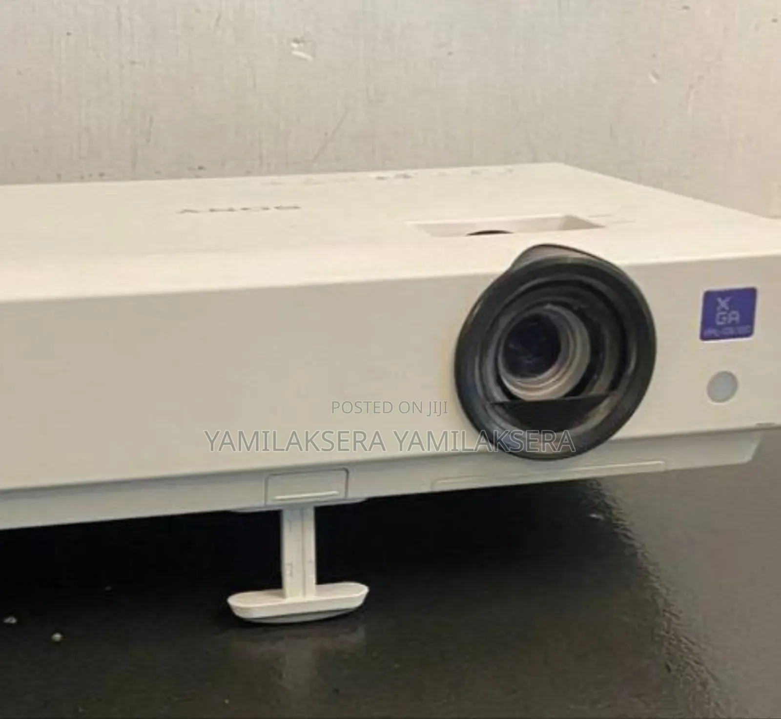 Sony Projector VPL-Dx100