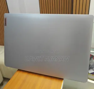 New Laptop Lenovo 8GB SSD 512GB