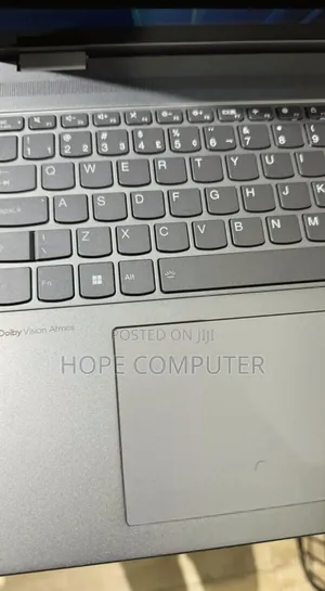 Photo - New Laptop Lenovo ThinkPad Yoga 32GB AMD Ryzen 5 SSD 512GB