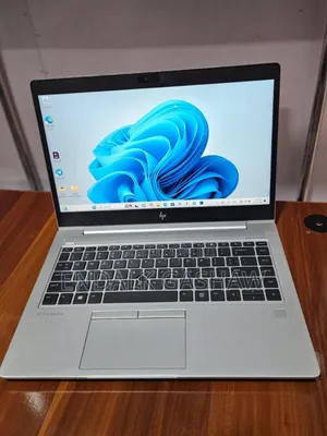 Photo - New Laptop HP EliteBook 840 8GB AMD Ryzen 5 SSD 256GB