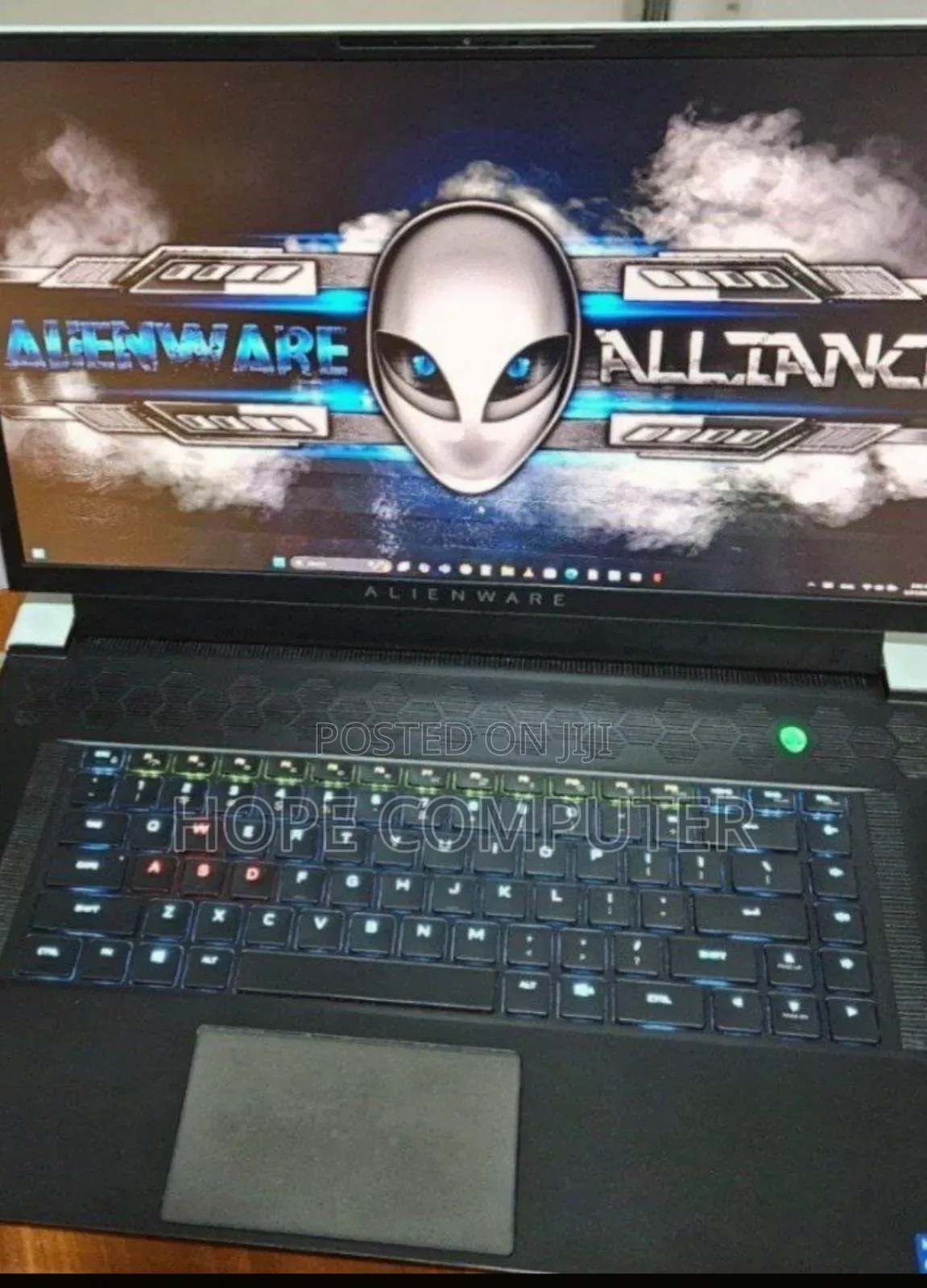 New Laptop Alienware M17x R2 16GB Intel Core I7 SSD 512GB