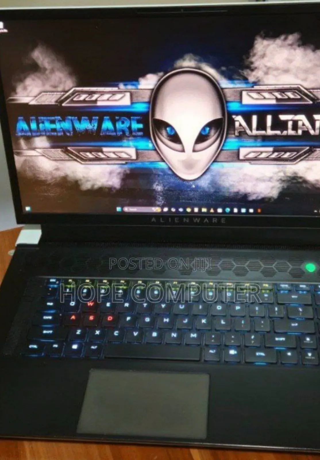 New Laptop Alienware M17x R2 16GB Intel Core I7 SSD 512GB