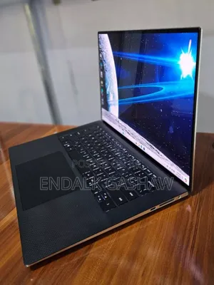 Photo - New Laptop Dell XPS 15 32GB Intel Core I7 SSD 512GB