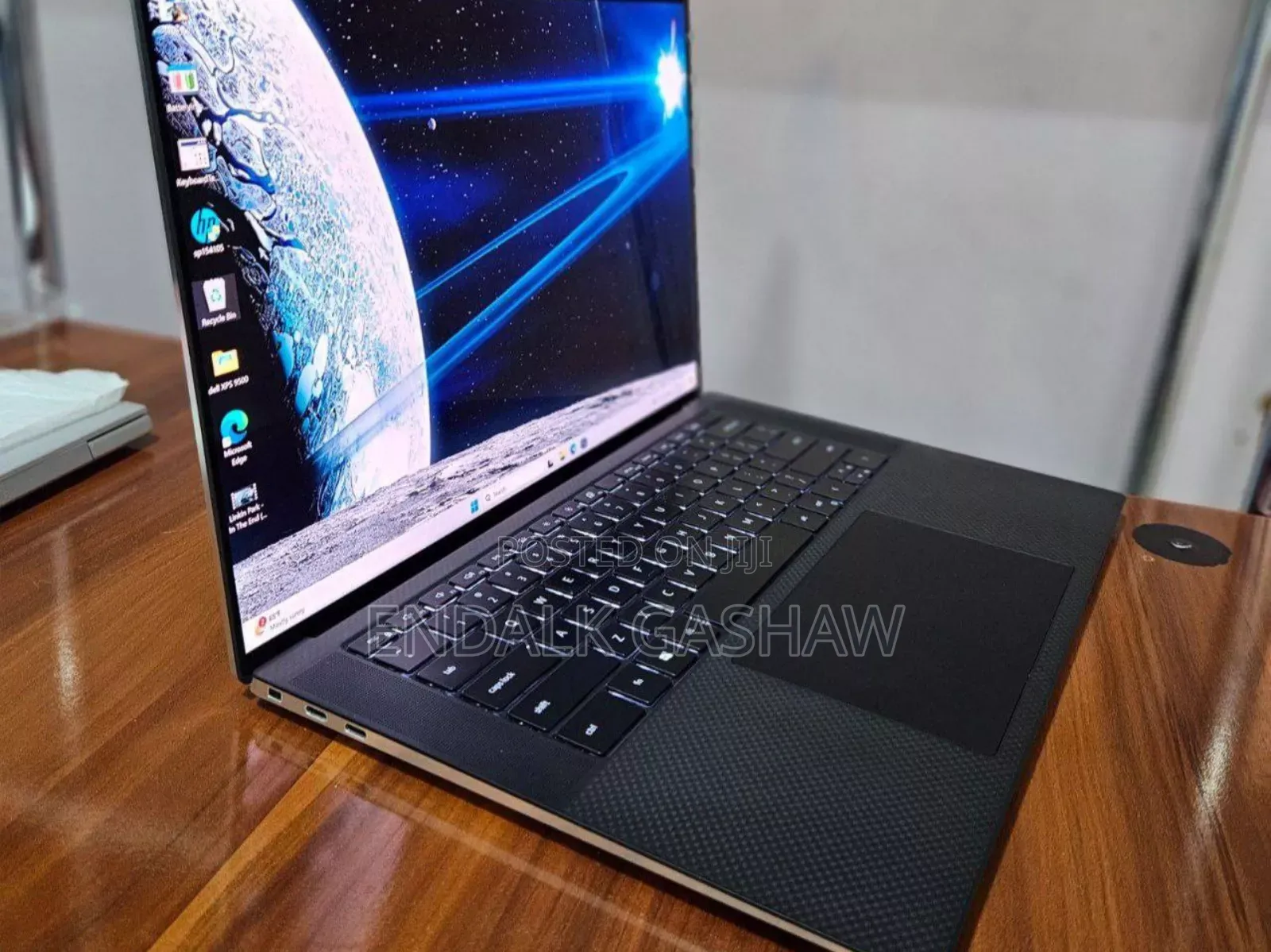 New Laptop Dell XPS 15 32GB Intel Core I7 SSD 512GB