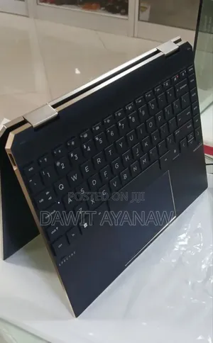 New Laptop HP Spectra 13 16GB Intel Core I7 SSD 1T