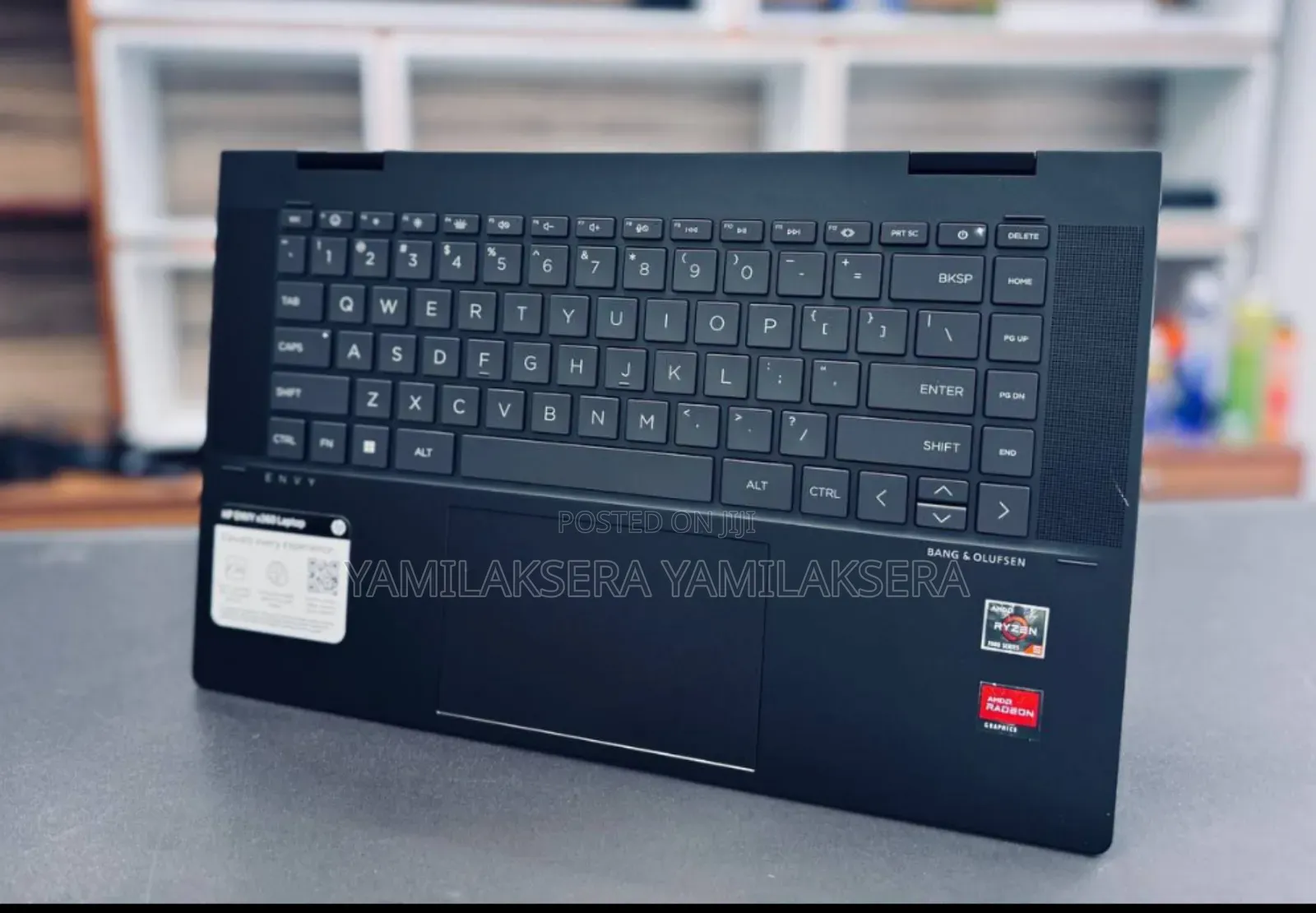 New Laptop HP Envy X360 8GB AMD Ryzen 5 SSD 512GB