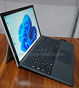 New Laptop Microsoft Surface Pro 7 8GB Intel Core I5 SSD 128GB