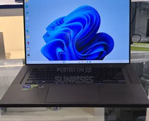 New Laptop Asus ROG Strix G15 16GB Intel Core I9 SSD 1T