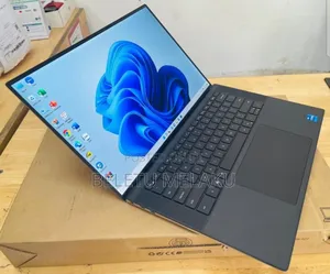 New Laptop Dell Precision 15 3520 32GB Intel Core I9 SSD 1T