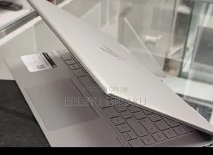 New Laptop HP Envy X360 8GB Intel Core I5 SSD 512GB