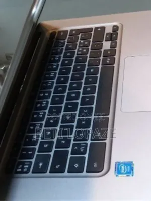 Photo - New Laptop Acer Chromebook 11 C740 4GB Intel Core I5 SSD 32GB