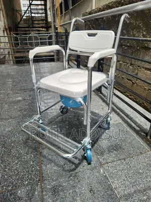 Photo - Wheelchair Commode朱雀commode Wheelchair肇始wheelchair Commode