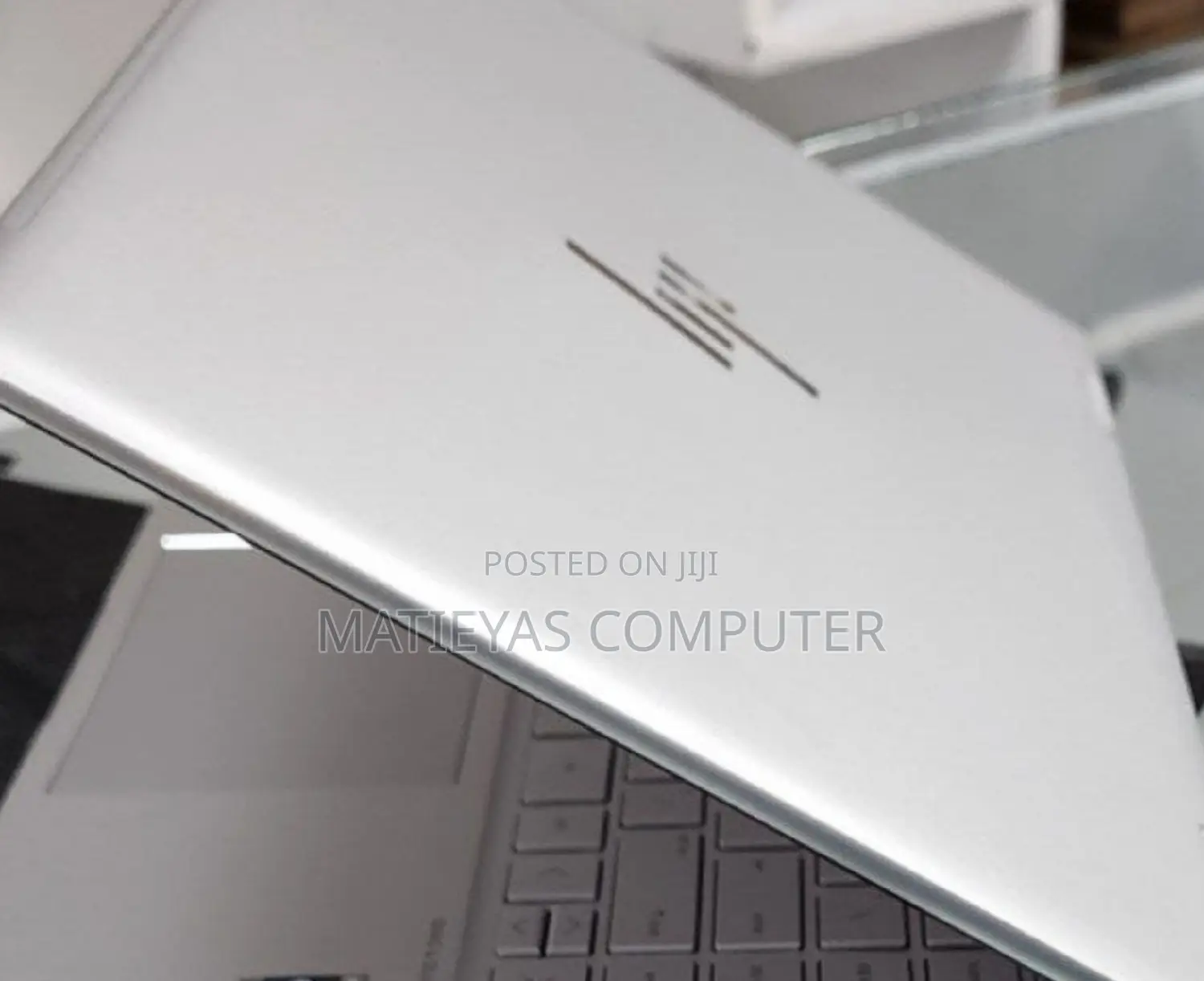 New Laptop HP Envy X360 8GB Intel Core I5 SSD 512GB