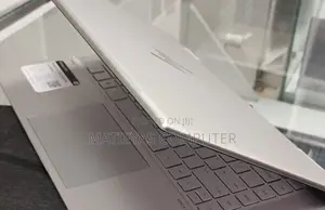 New Laptop HP Envy X360 8GB Intel Core I5 SSD 512GB