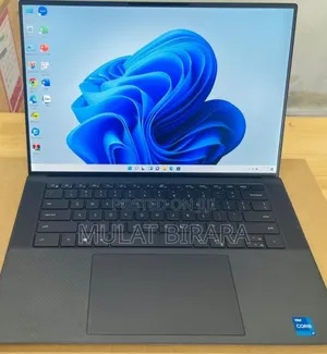 New Laptop Dell Precision 15 5520 16GB Intel Core I9 SSD 512GB