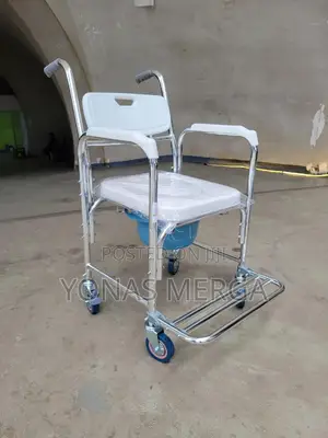 Photo - Bathroom Bedside Chair須蝌this Chair Has 150kg Weight Capacity