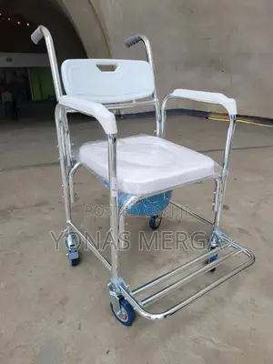 Photo - Wheels - Pierced Wheelchair - Shower Chair -Removable Bucket
