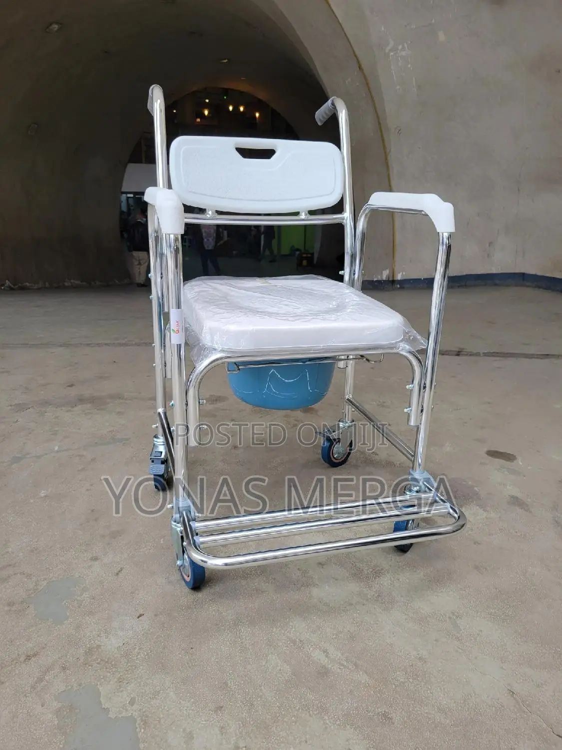 Bedside Commode Toilet Chair麪帖brakes/Mobile Toilet#“”Commodo