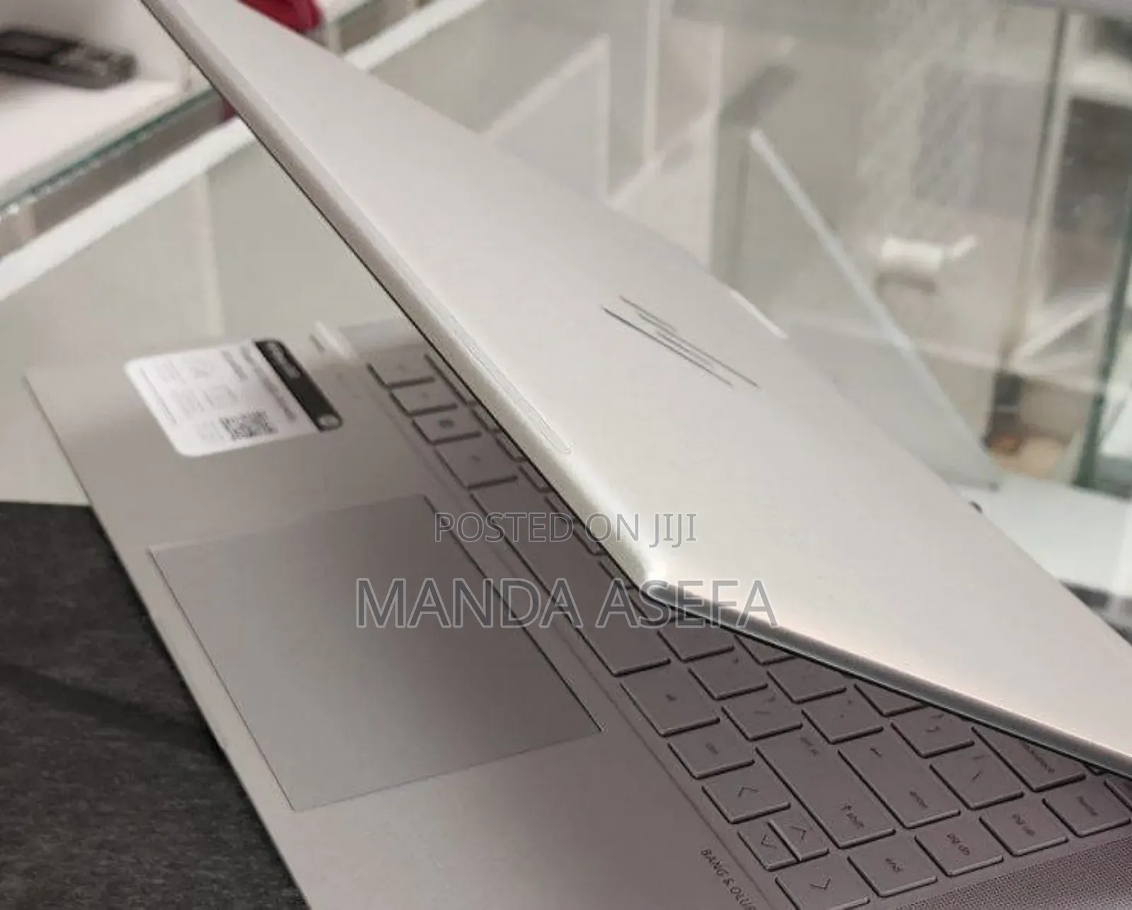 New Laptop HP Envy X360 8GB Intel Core I5 SSD 512GB