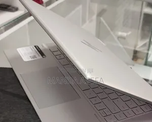 New Laptop HP Envy X360 8GB Intel Core I5 SSD 512GB