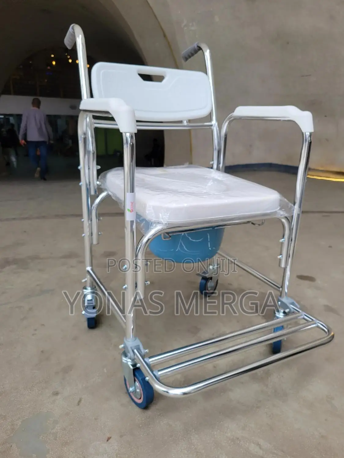 Toilet Chair圣瀚happybath 3in-1 Deluxe Aluminium Commode Chair