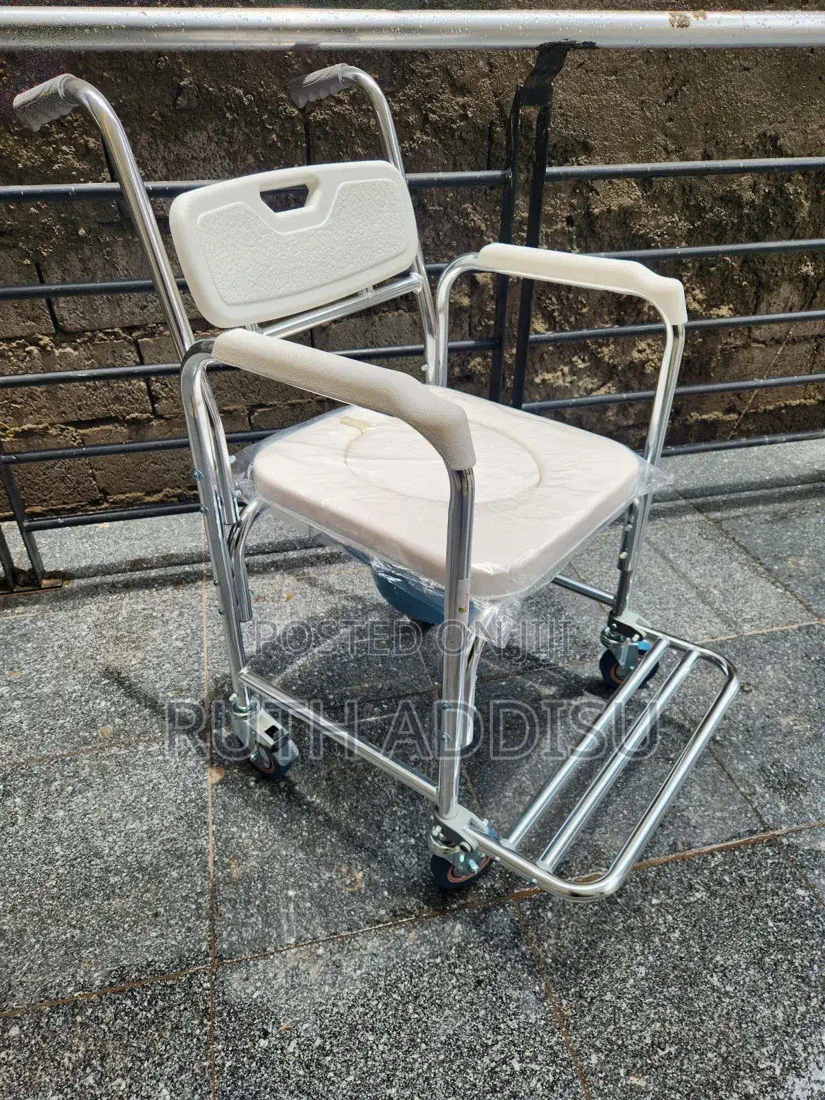 Wheelchair重新commode Wheelchair懲罰wheelchair吏執wheelchair New