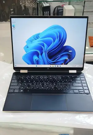 New Laptop HP Spectre 16GB Intel Core I7 SSD 1T
