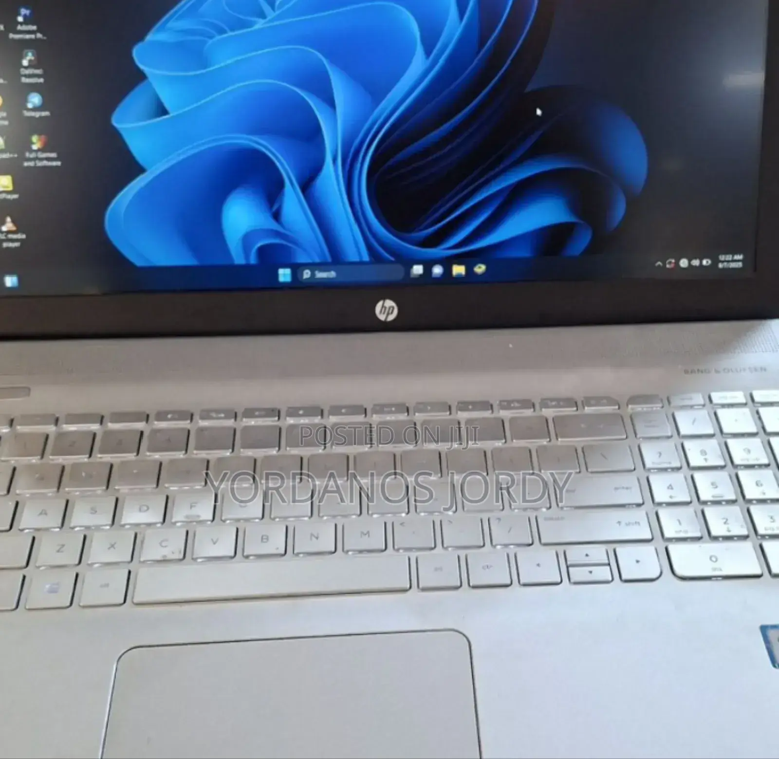 New Laptop HP Envy X360 12GB Intel Core I5 HDD 1T