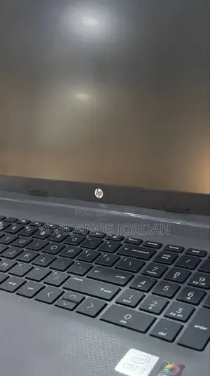 New Laptop HP Stream Notebook 8GB Intel Core I7 HDD 1T