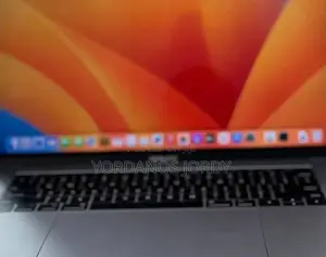 New Laptop Apple MacBook Pro 2017 16GB Intel Core I7 SSD 512GB