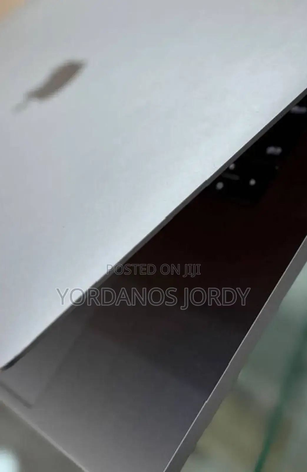 New Laptop Apple MacBook Pro 2017 16GB Intel Core I7 SSD 512GB