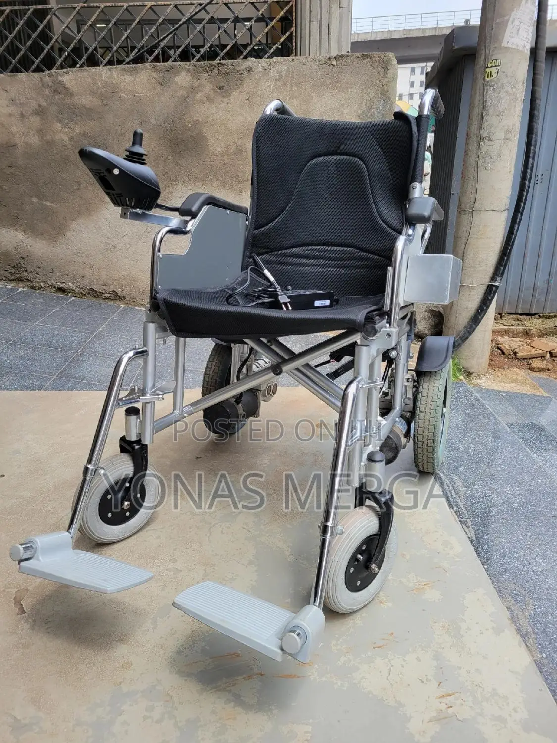 Wheelchair Load-Bearing 150kg Smart Fold Electric Wheelchair