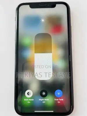 Apple iPhone XR 64 GB Black