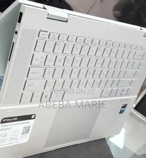 New Laptop HP Envy X360 8GB Intel Core I5 SSD 512GB